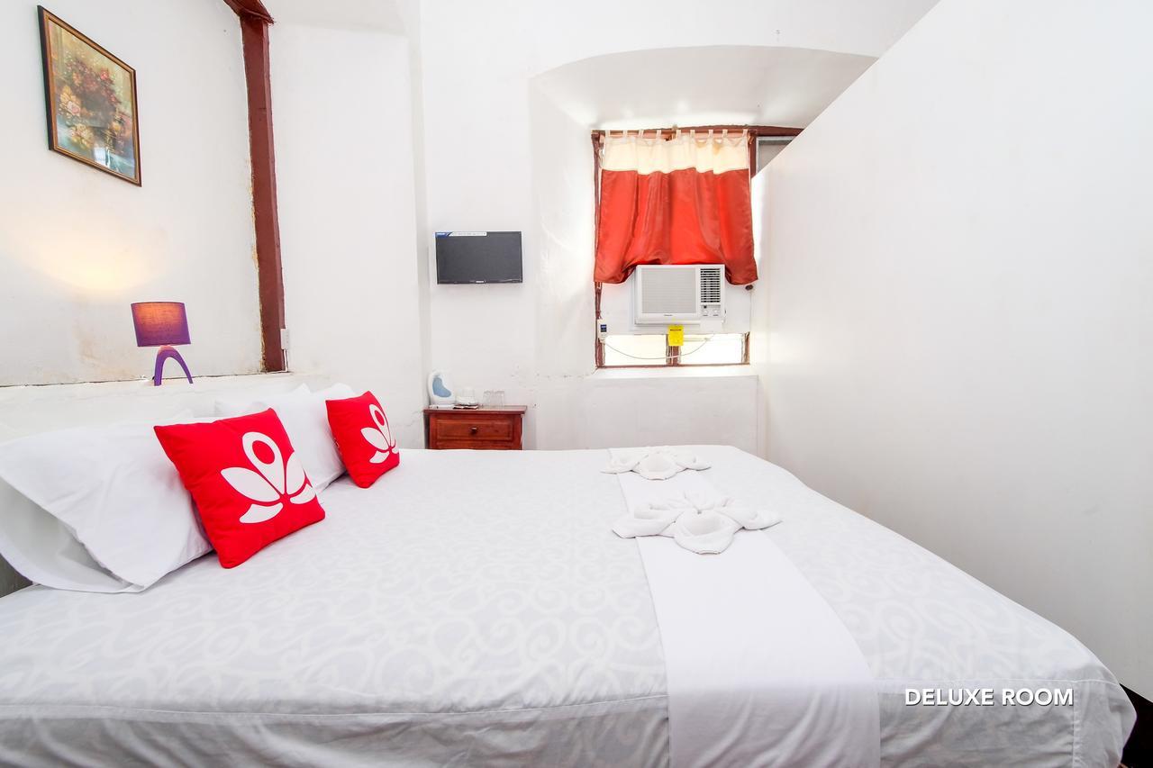 Zen Rooms Calle Crisologo Виган Екстериор снимка